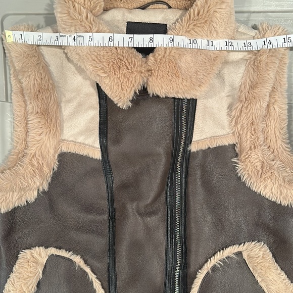 Express Faux Fur Leather Vest - XS - Picture 16 of 16